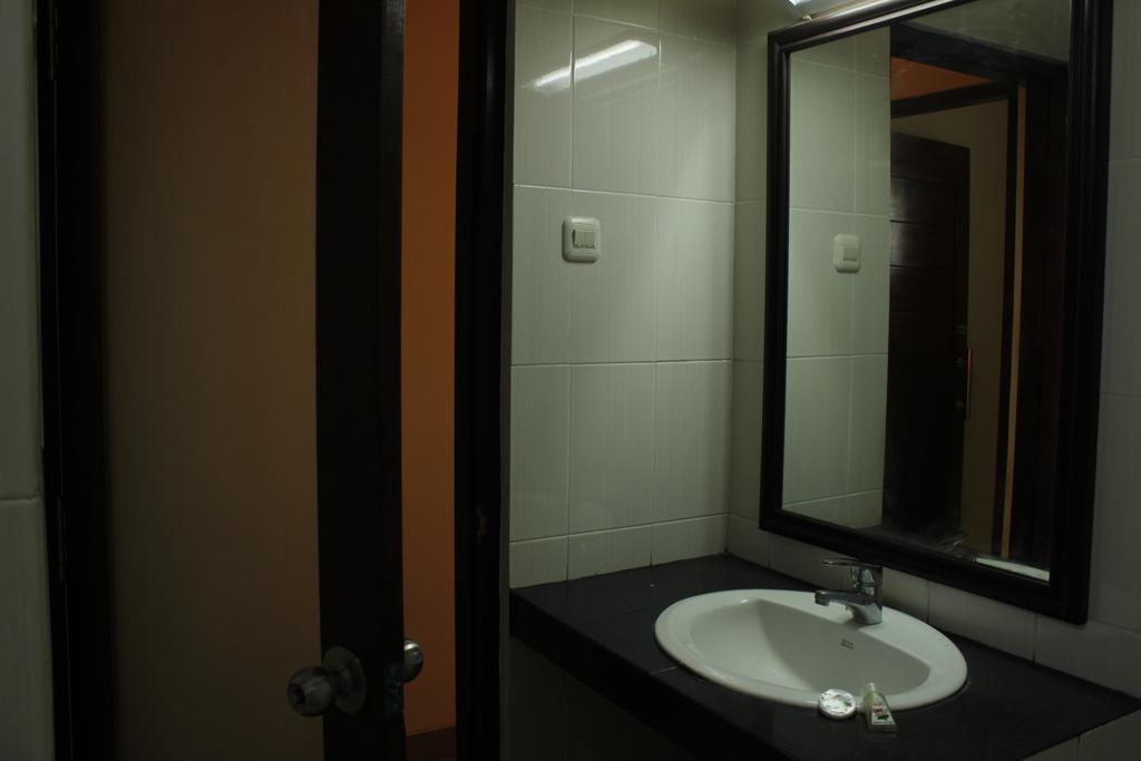 Maemae Beach House Hotel Nusa Penida Cameră foto